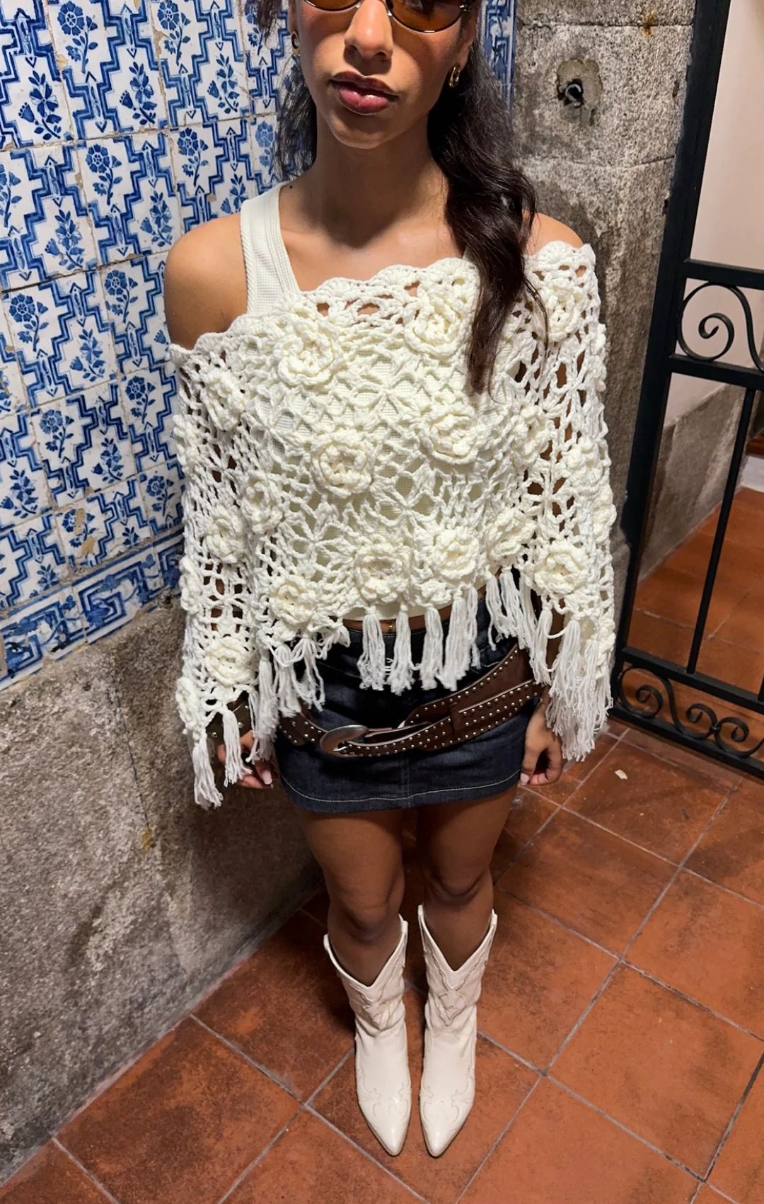 Cream Rosette Poncho - Image 5